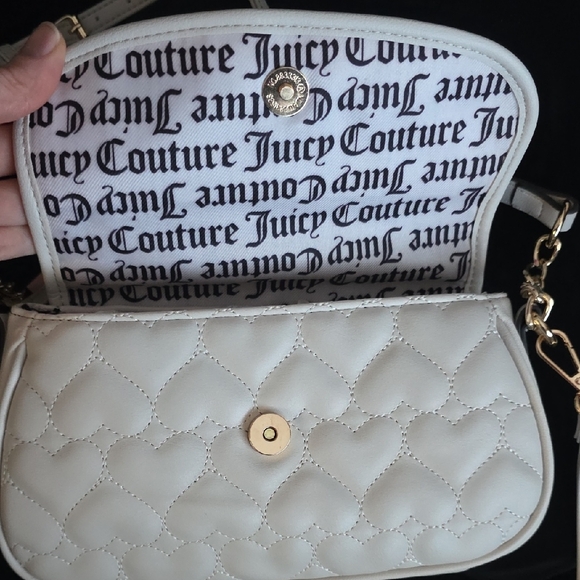 Juicy Couture Cream Quilted Shoulder Bag With Crossbody Strap - Picture 9 of 11